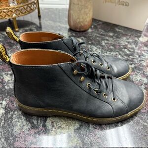 Dr. Martens Black Leather Ankle Boots Size 10